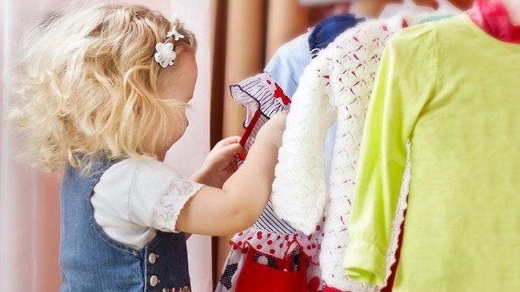 MamaPost by The Mamagers: «Γιατί θέλω η κόρη μου να επιλέγει μόνη της τα ρούχα της»
