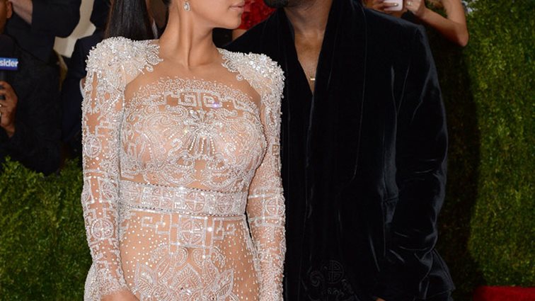 Kim Kardashian &amp; Kanye West: Εύχονται για το 2019 με την πιο προκλητική τους φωτογραφία!