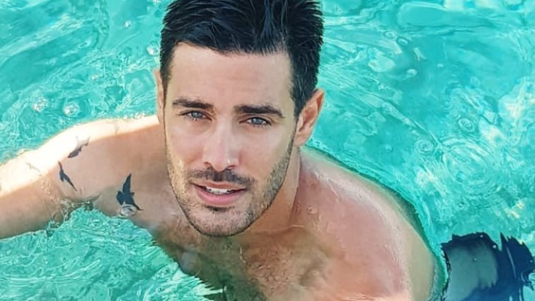 Κώστας Μαρτάκης
: Το τρυφερό στιγμιότυπο με την αδερφή του από τις καλοκαιρινές τους διακοπές