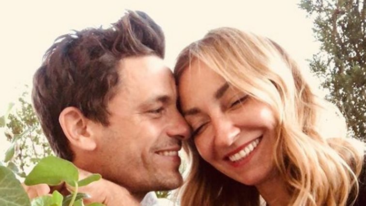 Ρούλα Ρέβη: Επέστρεψε στο Instagram ποζάροντας… γυμνή!