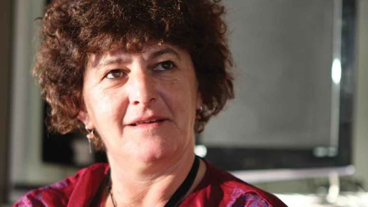 Φωτεινή Βελεσιώτου: Η τηλεφωνική παρέμβαση στο The 2Night Show: «Δεν βλέπω τις Άγριες Μέλισσες»