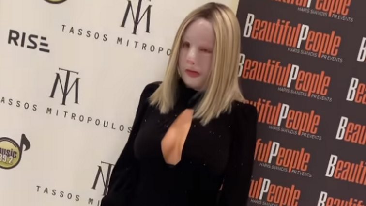 Ιωάννα Παλιοσπύρου | Στην Εβδομάδα Μόδας η πρώτη της δημόσια εμφάνιση μετά τη δίκη για το βιτριόλι