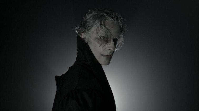 Η πολυαναμενόμενη παράταση "Dracula" έρχεται στο Θέατρο Πόρτα