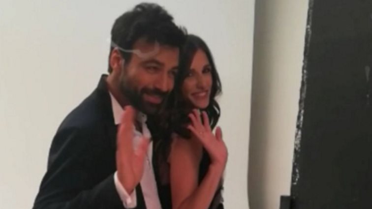 Αντρέας Γεωργίου: Στα παρασκήνια της επίσημης φωτογράφισης για τις «8 Λέξεις»