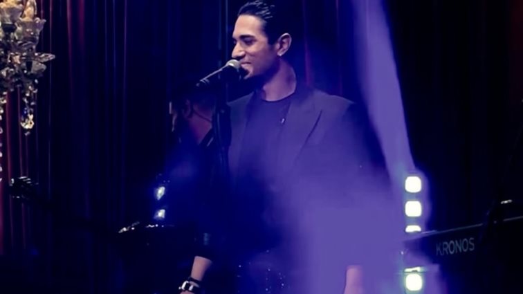 Ο Δημήτρης Γιαννούλος σάρωσε στη σκηνή του "Rock n' Roll!"