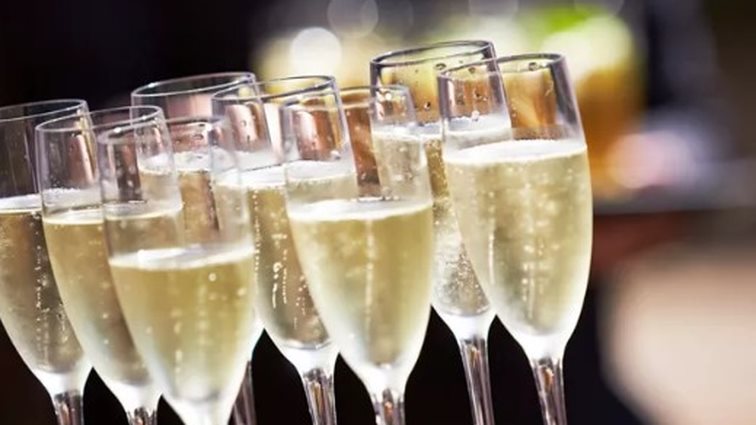 Η σαμπάνια Armand de Brignac προστίθεται στο χαρτοφυλάκιο της ΑΜΒΥΞ