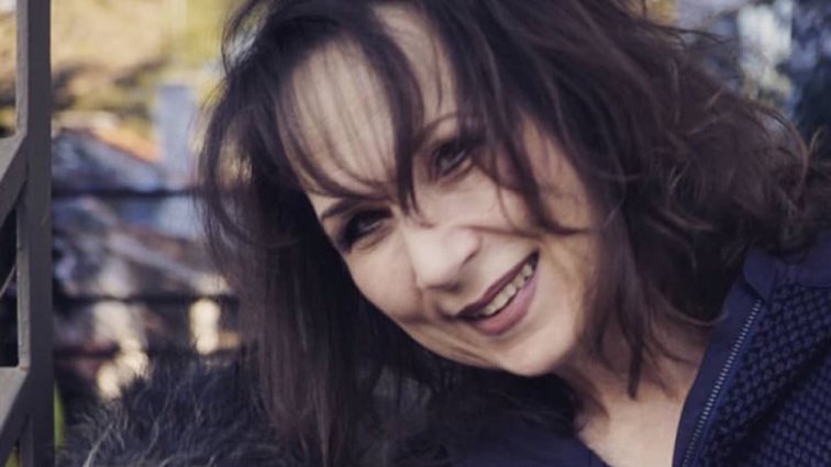 Μαίρη Σταυρακέλλη: &quot;Κοιτάω την μικρή βαλιτσούλα που έφτιαξα όταν καιγόταν ο Άγιος Στέφανος...&quot;