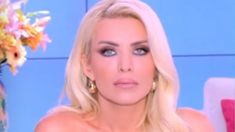 Κατερίνα Καινούργιου: "Δεν είναι ωραίο για τη Δανάη Μπάρκα να ακούει ότι στη θέση της θα πάει η Ελένη Μενεγάκη"