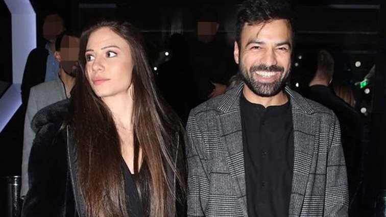 Ο Ανδρέας Γεωργίου με τη σύντροφό του, Σιμώνη Χριστοδούλη στη συναυλία των Coldplay