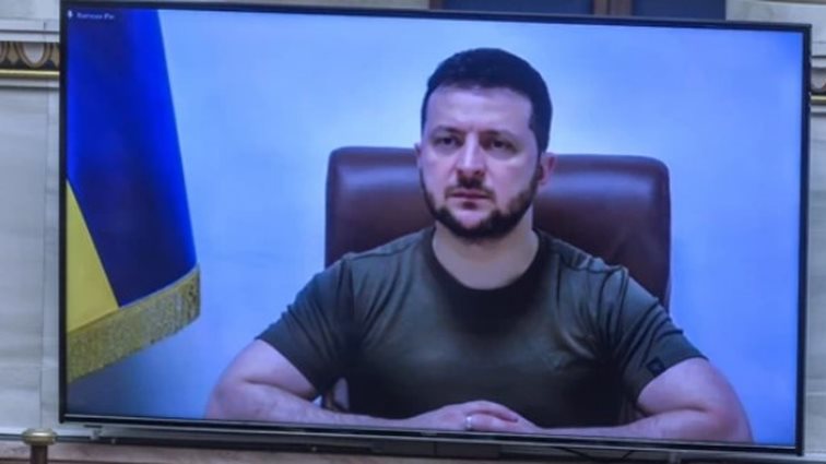 Ο Ουκρανός πρόεδρος Ζελένσκι στην ελληνική Βουλή: &quot;Ελευθερία ή θάνατος, λέμε και εμείς σήμερα&quot;