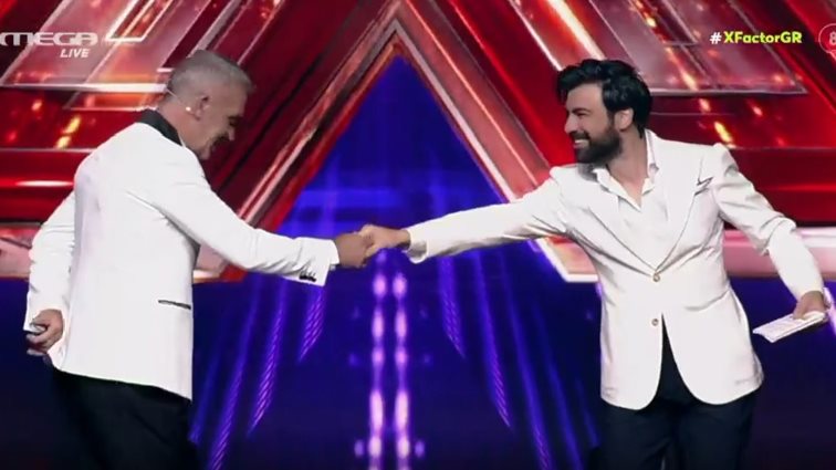 &quot;X-Factor&quot; | Ο νέος &quot;τίτλος&quot; του Ηλία Ψινάκη &amp; η επική ατάκα του Αντρέα Γεωργίου στον Στέλιο Ρόκκο για το φιλί της προηγούμενης εβδομάδας