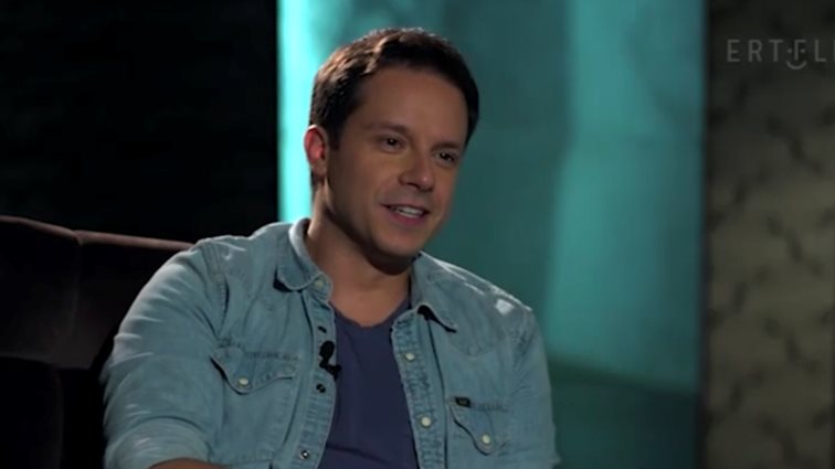 Δημήτρης Μακαλιάς | "Όταν έχασα τον αδερφό μου πέρασε από το μυαλό μου να πηδήξω από τον πέμπτο"