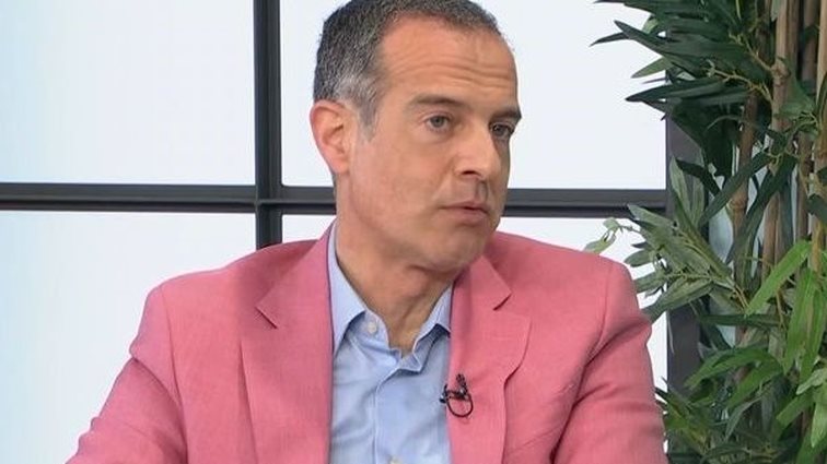 Άρης Καβατζίκης: "Είχαμε ζήσει μια άβολη στιγμή με ένα σέξι και αισθησιακό εξώφυλλο με τη Ναταλία Γερμανού"