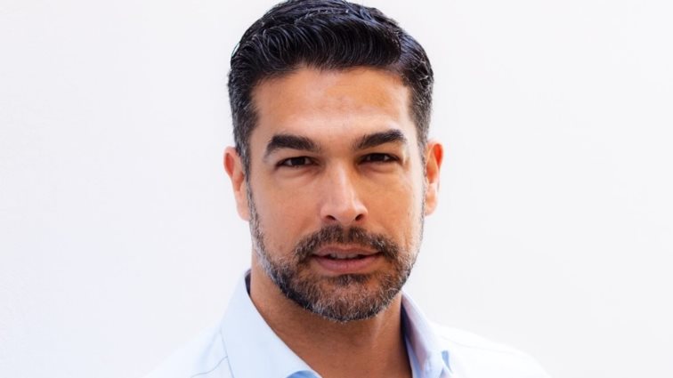 Η πρώτη φωτογραφία του Νίκου Αναδιώτη μέσα από το Ευρωκοινοβούλιο &amp; το δημόσιο μήνυμα