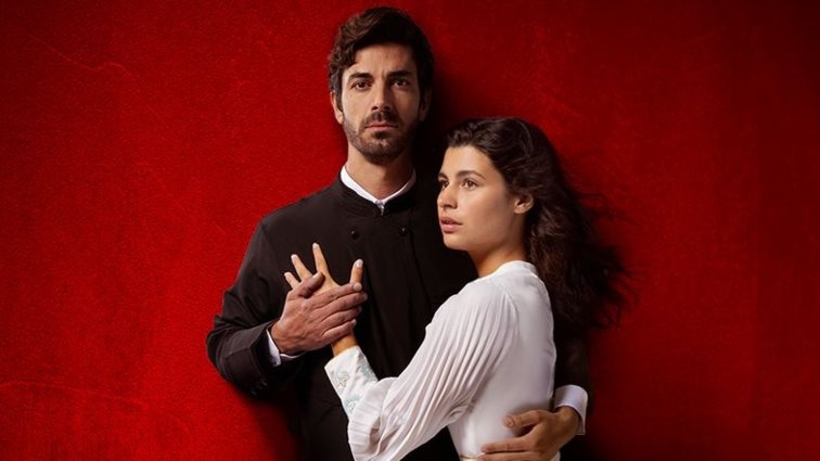 Αυτός είναι ο νέος σκηνοθέτης του &quot;Άγιου Έρωτα&quot; μετά την αποχώρηση του Σπύρου Μιχαλόπουλου