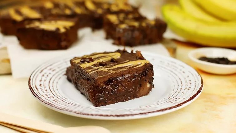 Συνταγή για υγιεινά και super πρωτεϊνούχα brownies από τον Γαβριήλ Νικολαΐδη