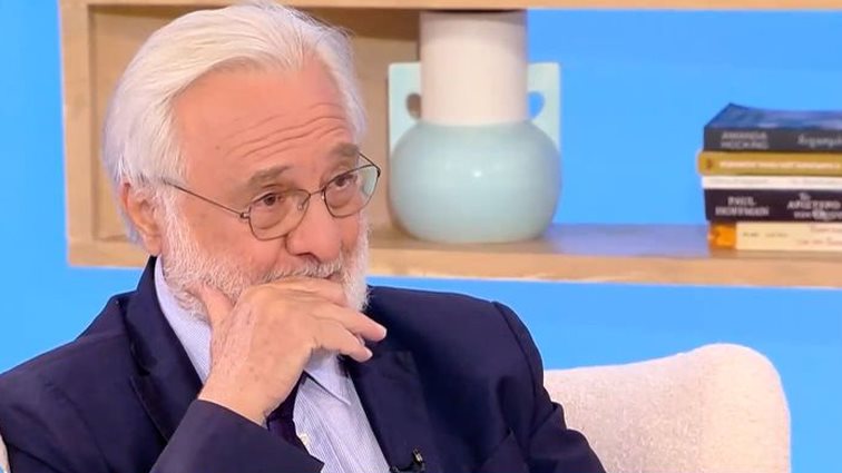 O Γιάννης Σμαραγδής λύγισε on air μιλώντας για την απώλεια της συζύγου του: &quot;Δεν πρόλαβα να της τα πω όλα. Θα ήθελα να της πω πως την αγαπώ πολύ&quot;