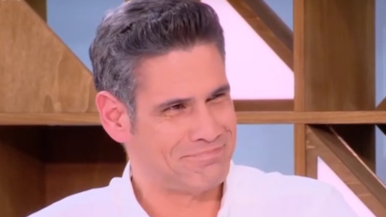 Δημήτρης Ουγγαρέζος: "Στη Φαίη Σκορδά πιο πολύ αρέσει να φεύγει, παρά να έρχεται"