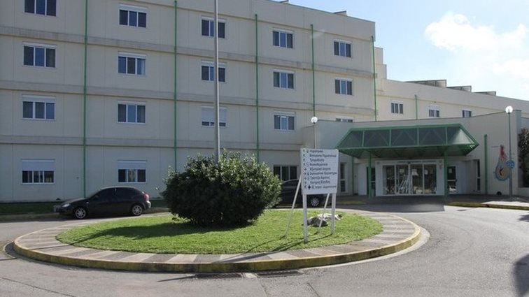 Τρόμος στην Καλαμάτα: Εισέβαλλε άντρας με μαχαίρι στο νοσοκομείο - Δεν κατάφεραν να τον εντοπίσουν οι Αστυνομικοί