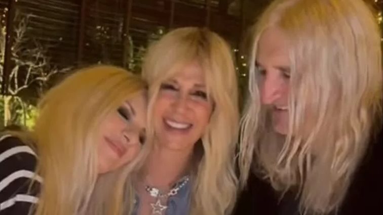 Η ατάκα της Άννας Βίσση στην Αννίτα Πάνια που προκάλεσε το γέλιο του Νίκου Καρβέλα