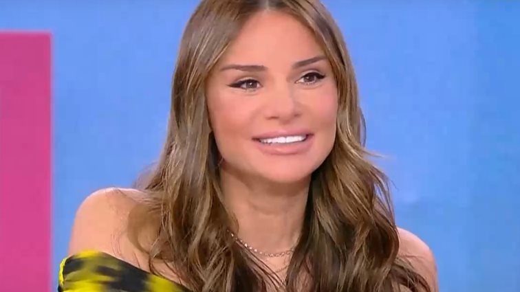 Ελένη Τσολάκη: Θα φτάσουμε να λέμε στους γάμους να μην ακούγεται το &quot;η δε γυνή να φοβήται τον άνδρα&quot;