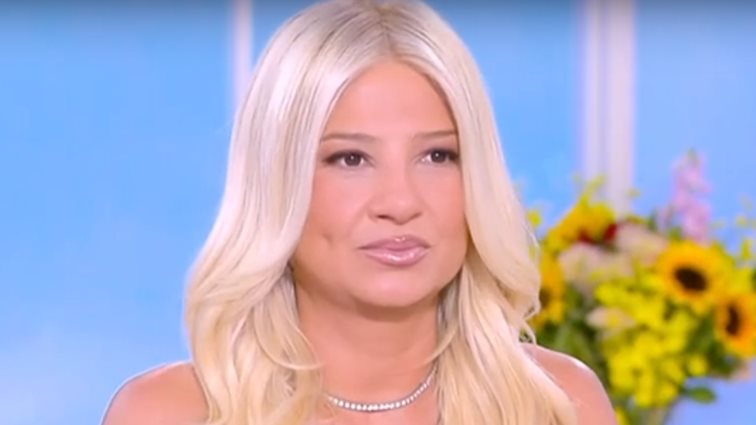 Φαίη Σκορδά: "Αν ήθελε η Ελένη Μενεγάκη θα είχε κάνει πολλές αλλαγές, αλλά δεν τις έκανε - Είναι ένα βελούδινο διαζύγιο"