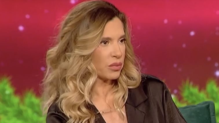 Σύλβια Δεληκούρα: "Ο άντρας μου μού είπε ότι δεν υπάρχει περίπτωση να με παντρευτεί"