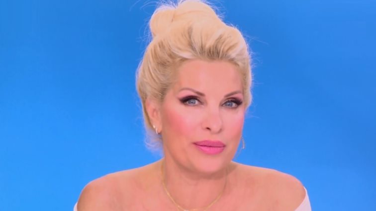 &quot;Η Ελένη Μενεγάκη είναι ένας πανέξυπνος άνθρωπος - Κάποιες στιγμές επέλεγε αυτό που λέμε τη λογική της ξανθιάς&quot;