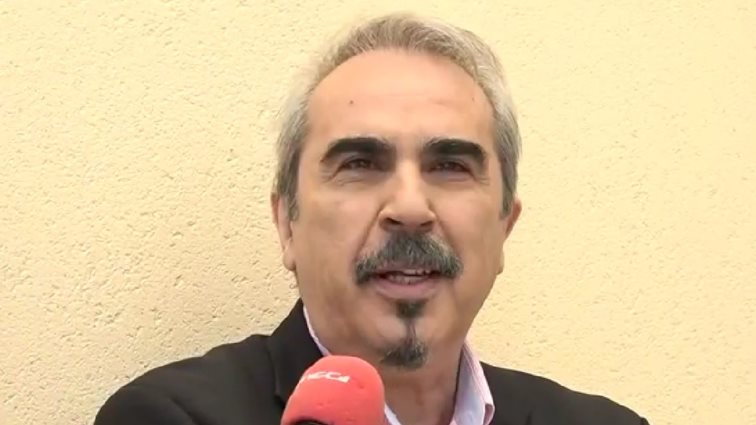 Βαγγέλης Περρής: &quot;Τα μυαλά του Δημήτρη Ουγγαρέζου έχουν πάρει αέρα δίπλα στην Ελένη Μενεγάκη - Αυτό τον έχει αλλάξει σαν άνθρωπο&quot;