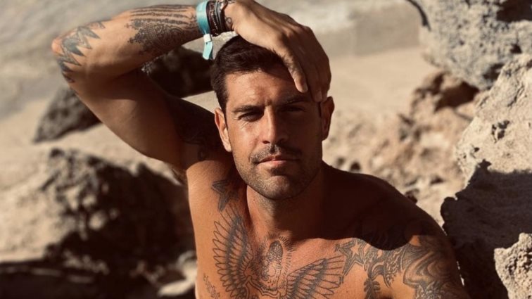 Ο Γιώργος Γιγουρτάκης έκανε πρόταση γάμου στη σύντροφό του, Ιωάννα - Βίντεο