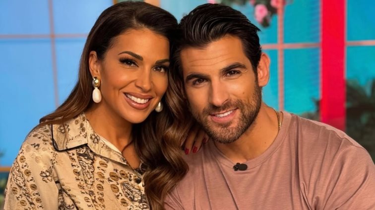 Ελένη Χατζίδου &amp; Ετεοκλής Παύλου έκαναν αλλαγή χρόνου μέσα στο αεροπλάνο - Τι συνέβη;