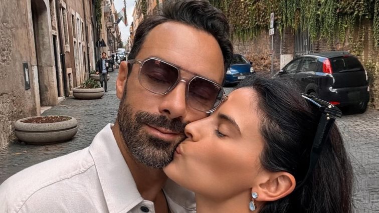 Η αντίδραση του Σάκη Τανιμανίδη όταν είδε ξανθιά τη Χριστίνα Μπόμπα