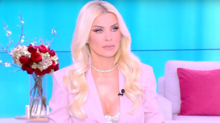 Κατερίνα Καινούργιου: Την αγαπώ και ό,τι και να κάνει θα πω "εντάξει"