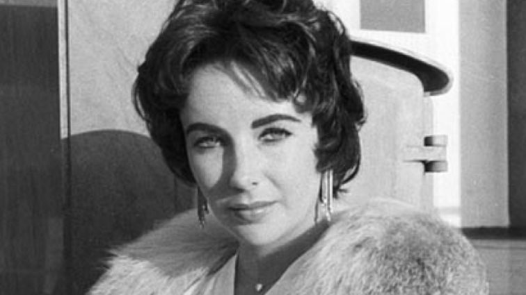 Τα μυστικά ομορφιάς της Ελίζαμπεθ Τέιλορ που τηρούσε ευλαβικά για χρόνια