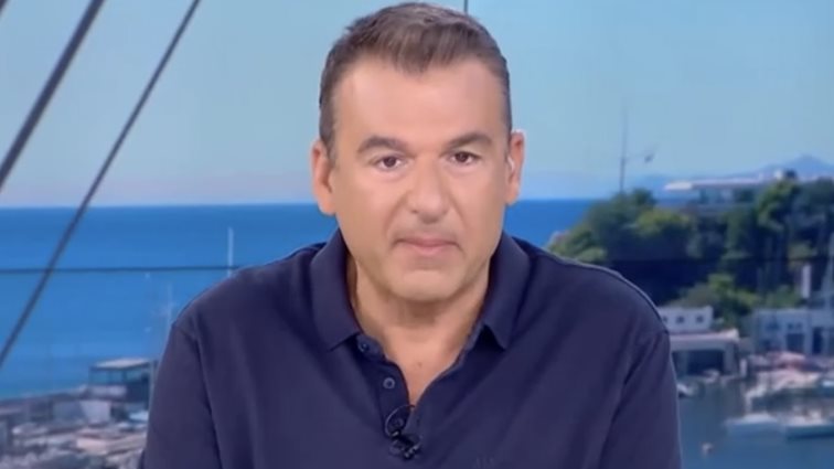 Ο Γιώργος Λιάγκας αποκαλύπτει για τον πασίγνωστο τραγουδιστή: "Μίλησα μαζί του και μου είπε ότι..."