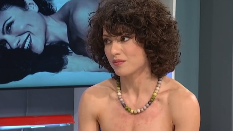 Ευσταθία Τσαπαρέλη: &quot;Βάλαμε στη ζυγαριά τι είναι πιο σημαντικό και έμεινα με το παιδί μου&quot;