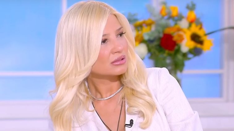 Η Φαίη Σκορδά για τις φωτογραφίες Μπάρκα-Τσαγκρίδη: "Μπορεί να τους τράβηξαν άνθρωποι που έχουν σχέση με τη δουλειά μας"