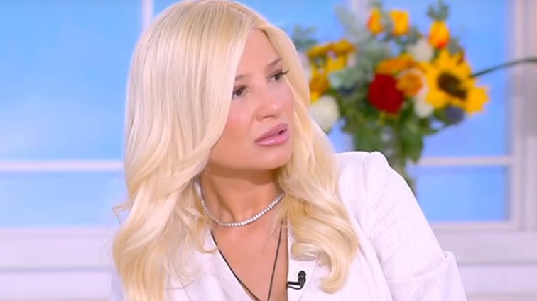 Αιχμές από τη Φαίη Σκορδά: "Βγαίνουν διάφορες φήμες από τον κακό ανταγωνισμό - Δεν θα μιλήσω για τώρα"
