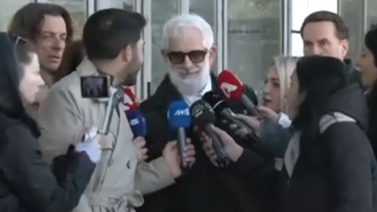 Στο Εφετείο ο Πέτρος Φιλιππίδης! Στο πλευρό του η Ελπίδα Νίνου - Βίντεο