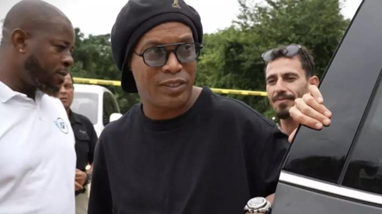 Survivor | Σοκαρισμένοι οι παίκτες με την είσοδο του Ροναλντίνιο στο ριάλιτι επιβίωσης