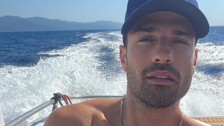 Ο Κωνσταντίνος Αργυρός εύχεται στον μπαμπά του &amp; κάνουν μαζί jet ski