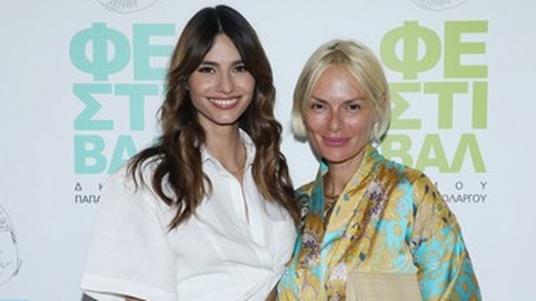 Έλενα Χριστοπούλου: "Με την Ηλιάνα Παπαγεωργίου είμαστε οικογένεια"