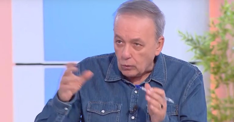 Μικρούτσικος