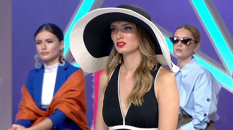 My Style Rocks Δανάη Ντανάκα