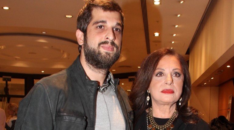 Χάρις Αλεξίου με το γιό της,Μάνο Θεοφίλου