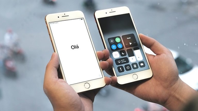 iPhone 8
