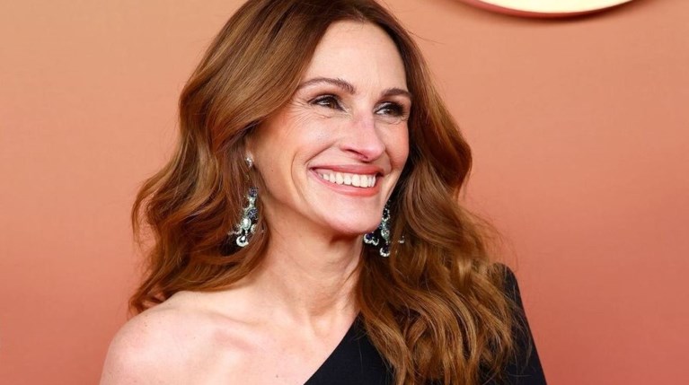 Julia Roberts