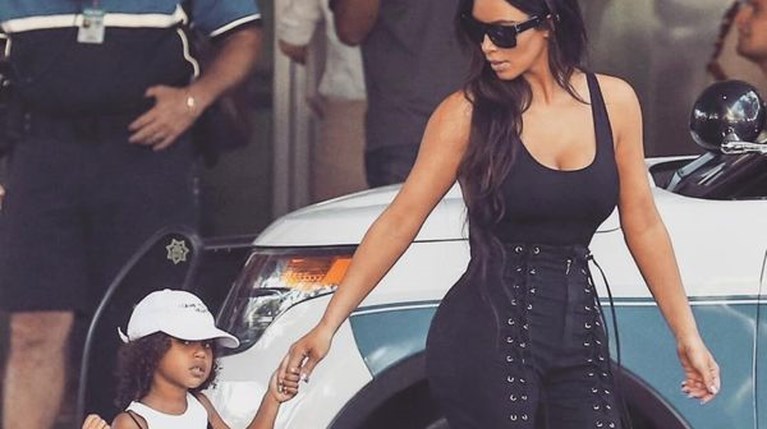 Kim Kardashian r