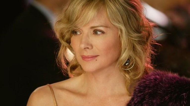 Samantha Jones r