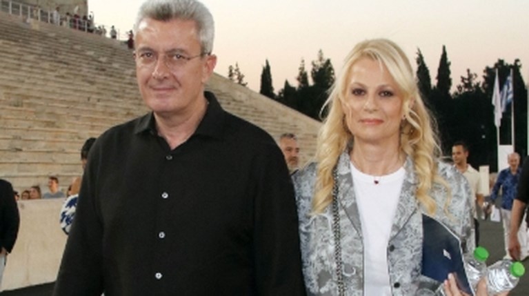 Νίκος Χατζηνικολάου – Κρίστη Τσολακάκη